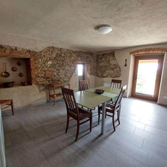 Istanti - Menta Apartman Costigliole Saluzzo Kültér fotó