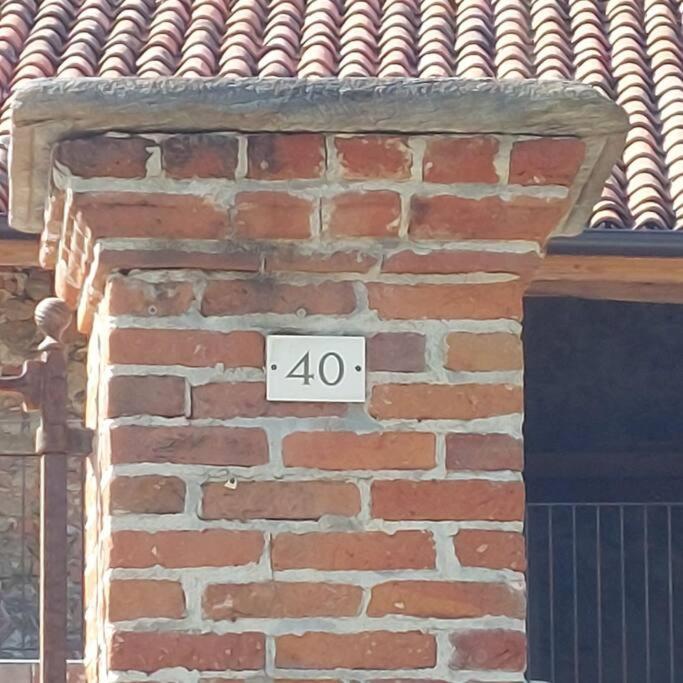 Istanti - Menta Apartman Costigliole Saluzzo Kültér fotó